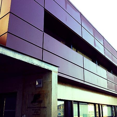 Jf Accueil & Formation Hotel Cholet Exterior photo